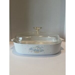 CorningWare Casserole Dish Flower Basket Pattern W/lid 2.5 L Vintage USA Made
